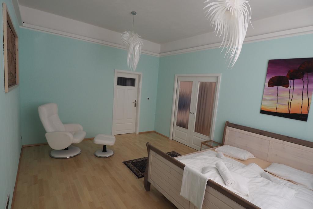 Art Nouveau Apartment ปราก ภายนอก รูปภาพ